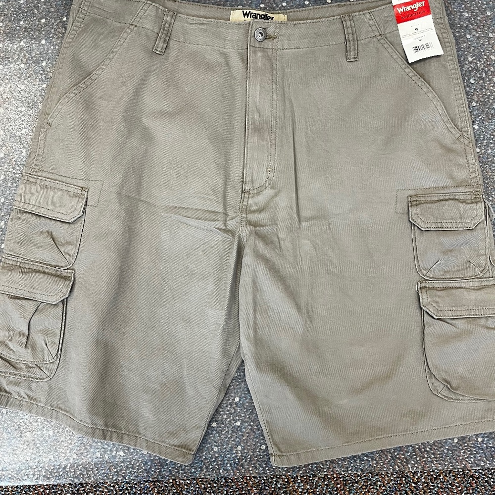 Wrangler Cargo Shorts